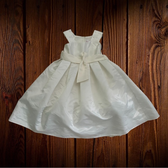 Cinderella Couture USA Girls Dress - Picture 3 of 17